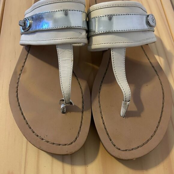 Coach Eileen Turn lock Slide Sandals Flip Flops white Silver Womens Size 9 money - Picture 3 of 12